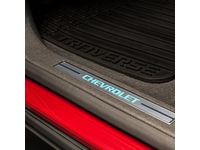 Chevrolet Illuminated Front Door Sill Plates in Ebony with Chevrolet Script - 23487420