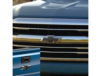 Chevrolet Silverado 1500 Bowtie Emblems in Black - 84346557