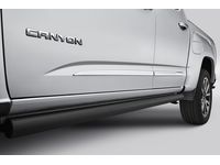 Chevrolet Colorado Extended Cab Door Moldings in Chrome - 84245944