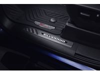 GM 84359682 Illuminated Door Sill Plates with Silverado Script