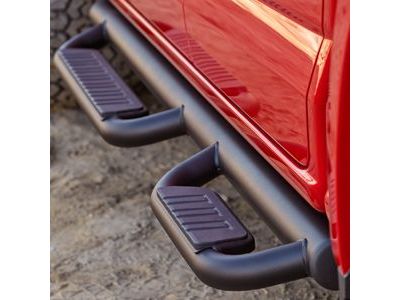 GM 22929606 Crew Cab 3-Inch Off-Road Assist Steps in Black