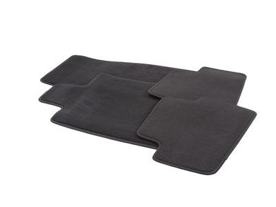 GM 23325341 Front and Rear Carpeted Floor Mats in Jet Black
