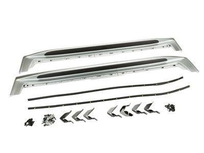 GM 23460303 Molded Assist Steps in Quick Silver Metallic
