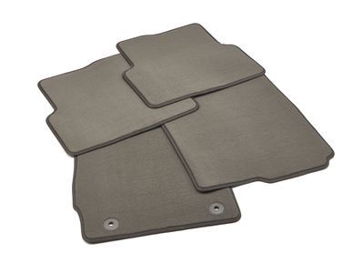GM 19302926 First-and Second-Row Carpeted Floor Mats in Dark Titanium