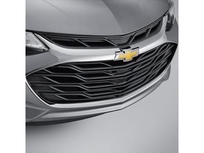 GM 42679306 Grille in Black with Chrome Surround and Bowtie Logo