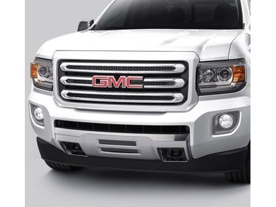 GM 23321752 Grille in Summit White with Summit White Surround and GMC Logo