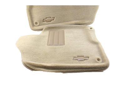 GM 19157338 Front Carpeted Floor Mats in Cashmere with Bowtie Logo