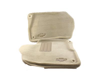GM 19157338 Front Carpeted Floor Mats in Cashmere with Bowtie Logo
