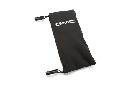 GM 84105423 Bed Vertical Cargo Net with Storage Bag featuring GMC Logo