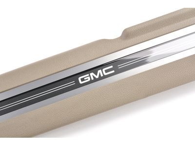 GM 22933518 Illuminated Front Door Sill Plates with Dune Surround and GMC Logo