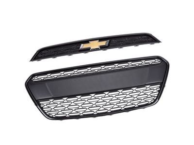 GM 42400340 Grille in Black with Carbon Flash Metallic Surround and Bowtie Logo