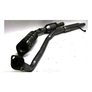 Davico Dealer Alternative Direct Fit Catalytic Converter and Pipe Assembly for Pontiac Vibe - 49072